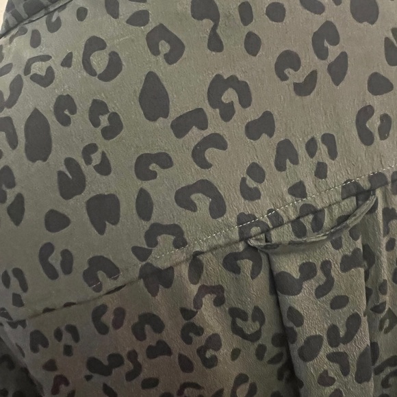 Rails Button Down Blouse - Picture 4 of 4